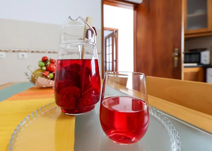 Casas Com Amoras In Serra Da Pescaria Semesterbostad Famalicão