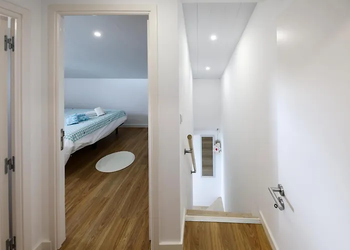 Casas Com Amoras In Serra Da Pescaria * Famalicão